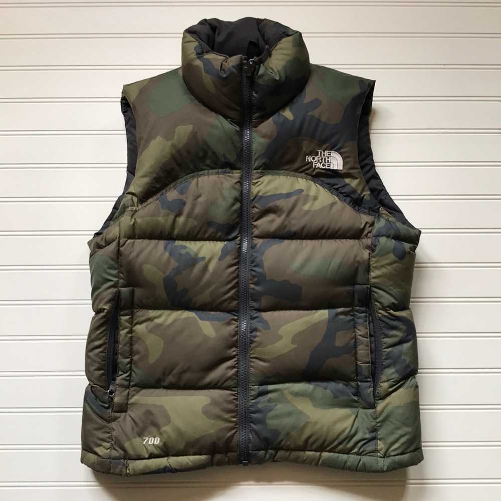 North Face Women’s XS Novelty Nuptse Camo Vest